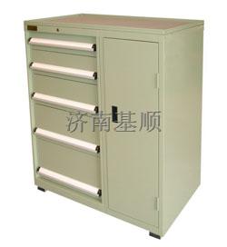 工具柜
